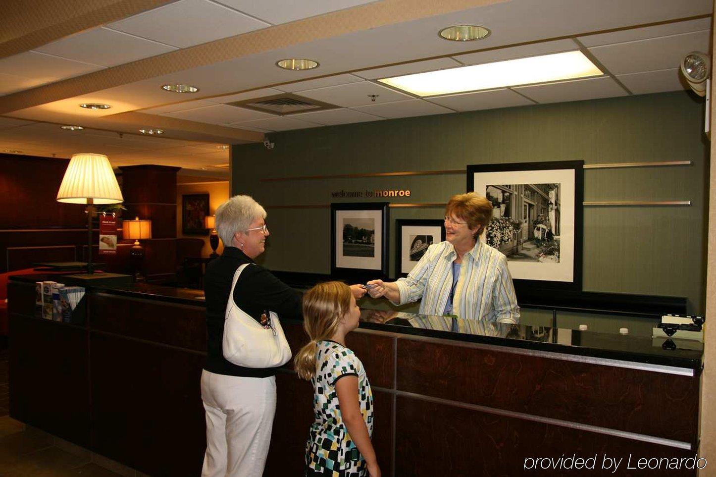 Hampton Inn Charlotte מונרו מראה פנימי תמונה